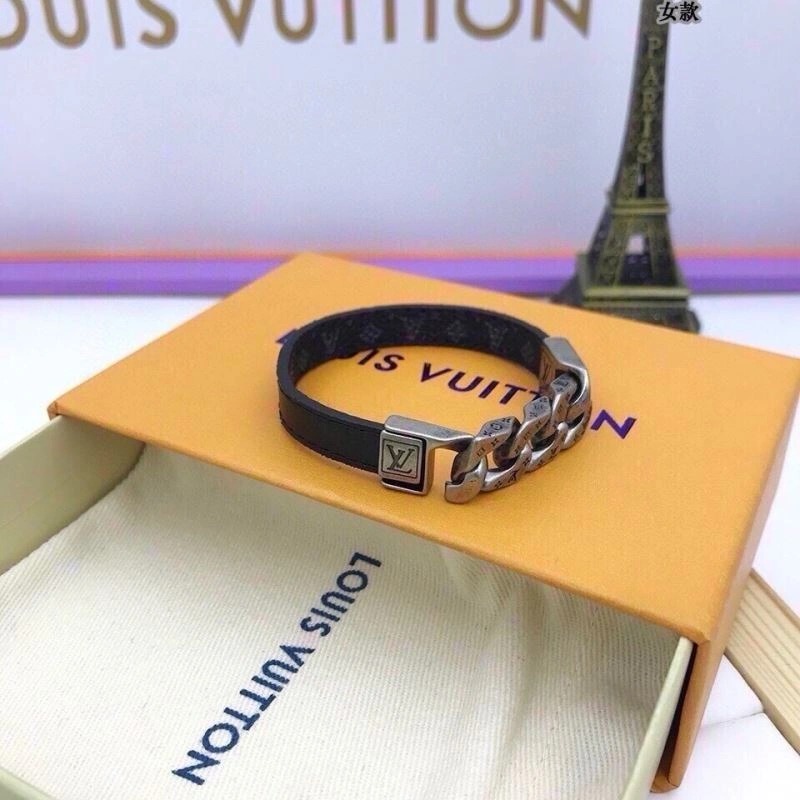Bold Louis Vuitton Bracelets 256851