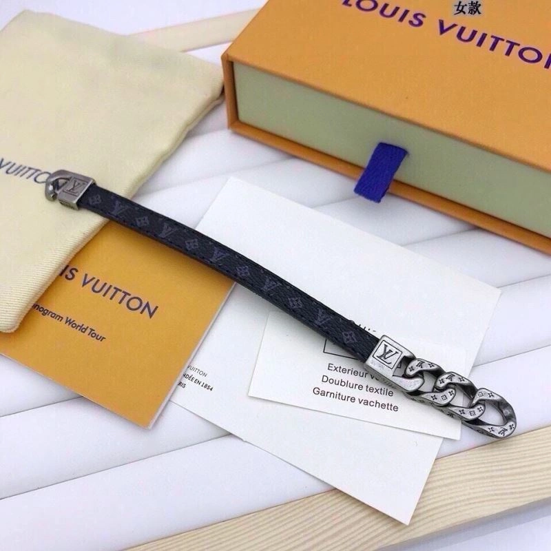 Bold Louis Vuitton Bracelets 256851