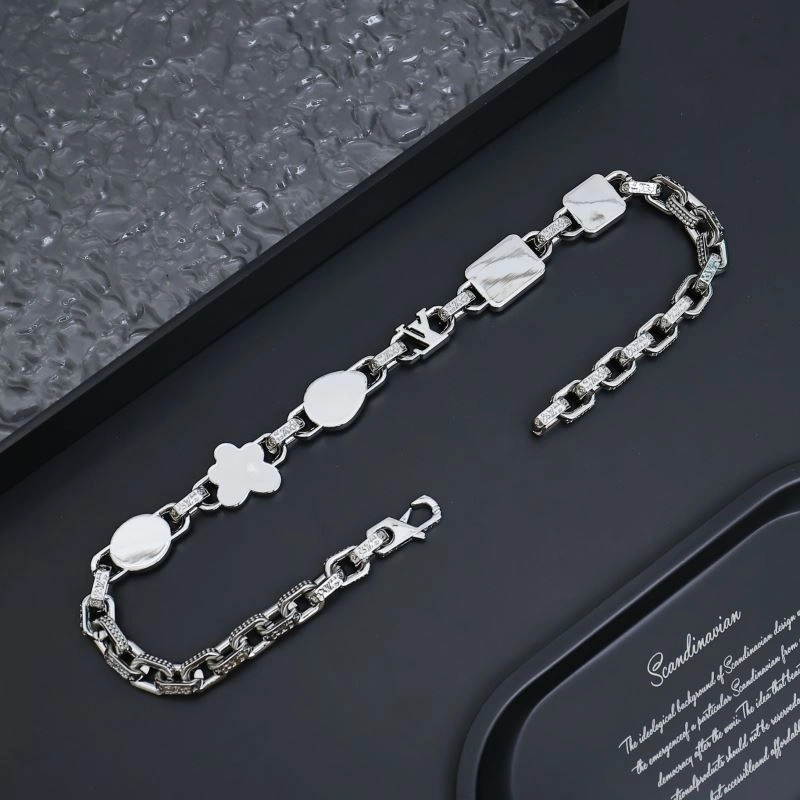 ZeroBulk Louis Vuitton Bracelets 256824