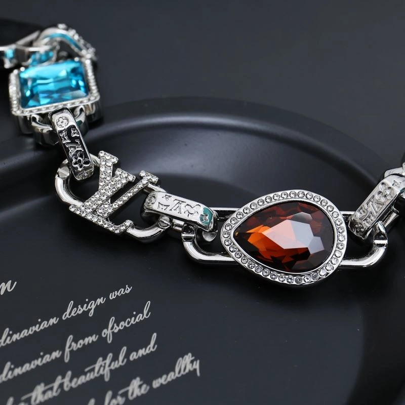 ZeroBulk Louis Vuitton Bracelets 256824