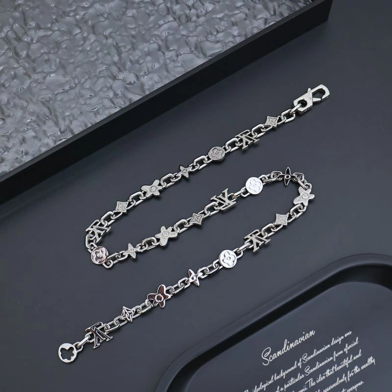 Louis Vuitton Bracelets WaterResistant 256845