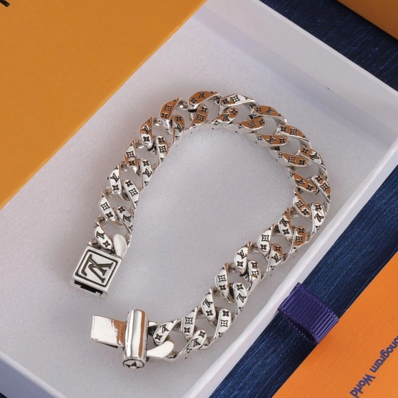 Vibrant Louis Vuitton Bracelets 256822