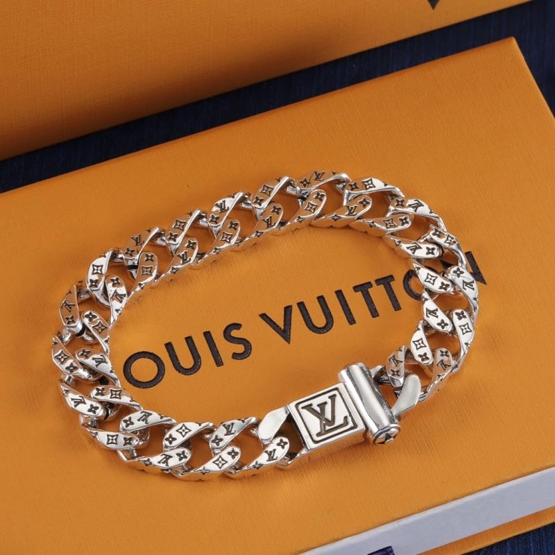 Vibrant Louis Vuitton Bracelets 256822
