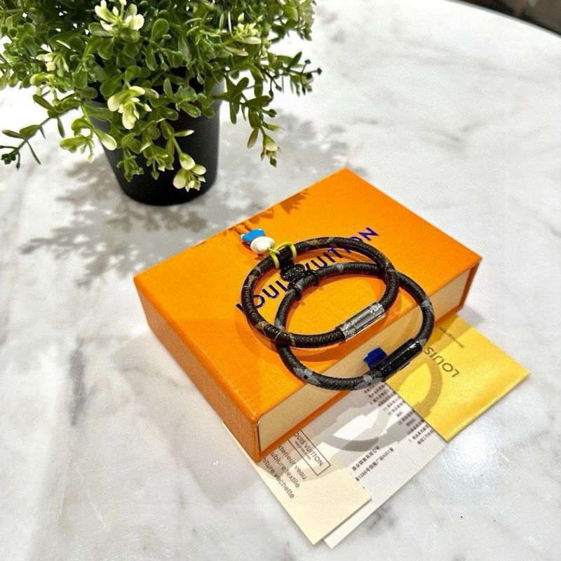 Durable Louis Vuitton Bracelets 256800