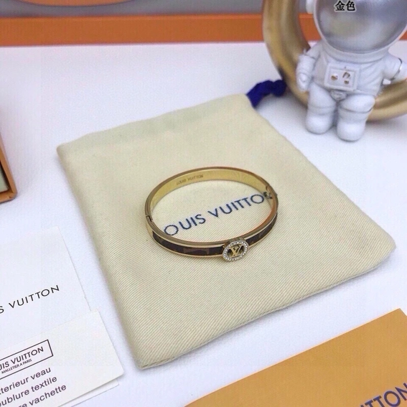 Louis Vuitton Bracelets MoistureWicking 256806