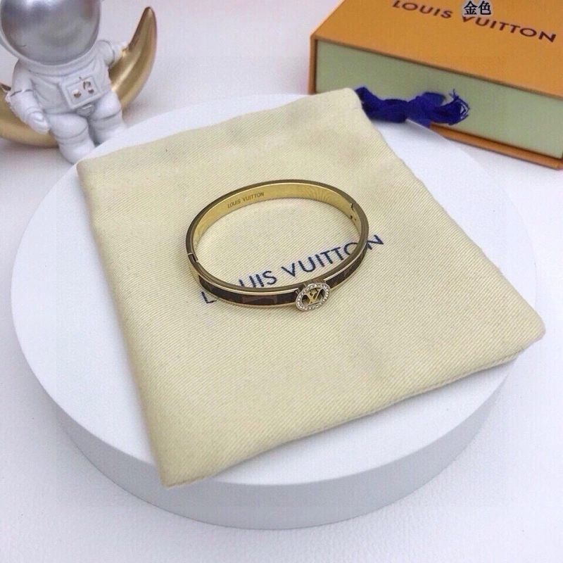 Louis Vuitton Bracelets MoistureWicking 256806