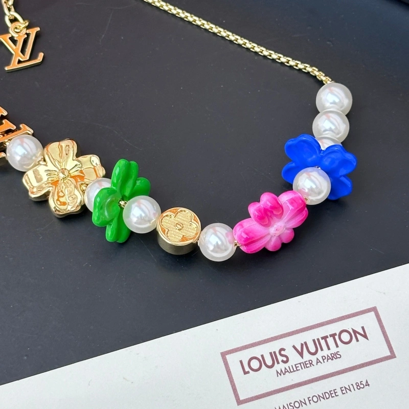 Louis Vuitton Bracelets Supportive 256802