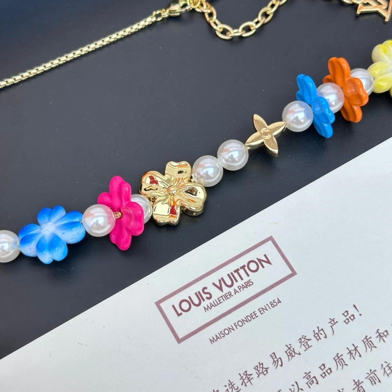 Louis Vuitton Bracelets Supportive 256802
