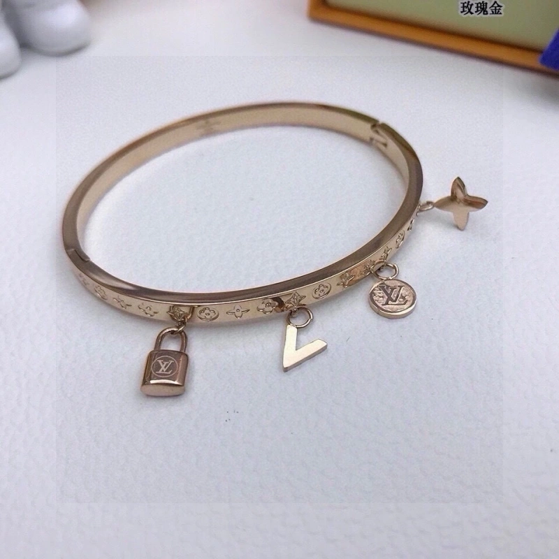WeatherProof Louis Vuitton Bracelets 256805