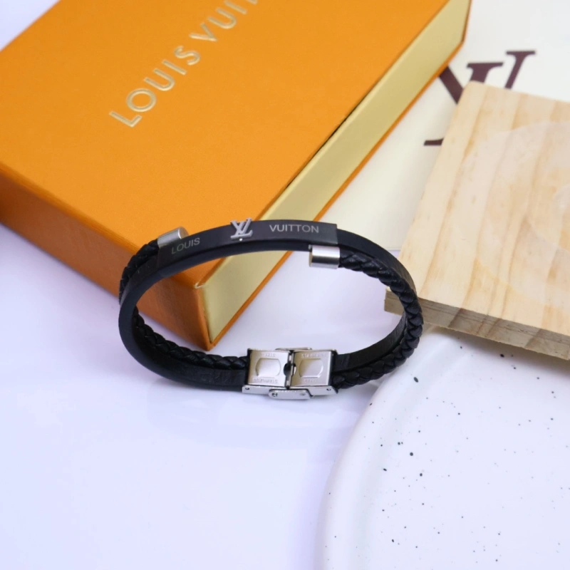 Louis Vuitton Bracelets Snug 256786
