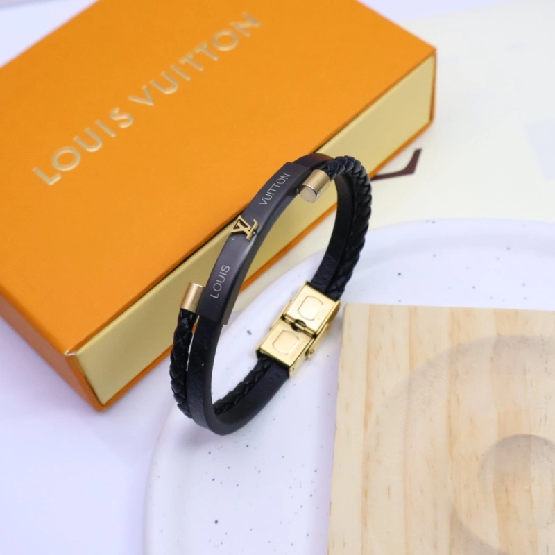 Louis Vuitton Bracelets Sleek 256782