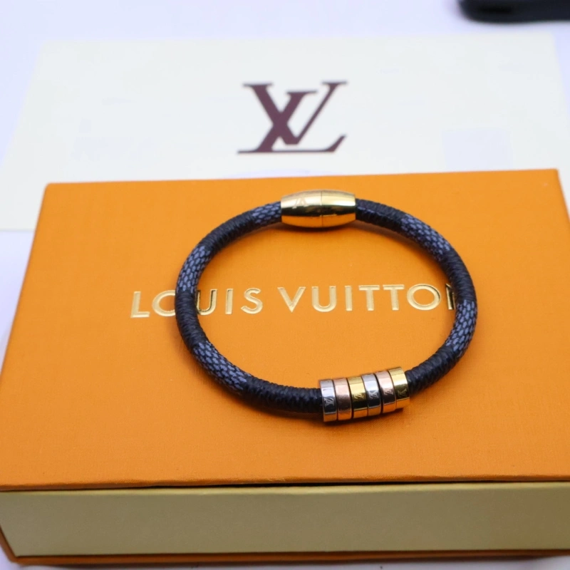 Louis Vuitton Bracelets SportInspired 256783