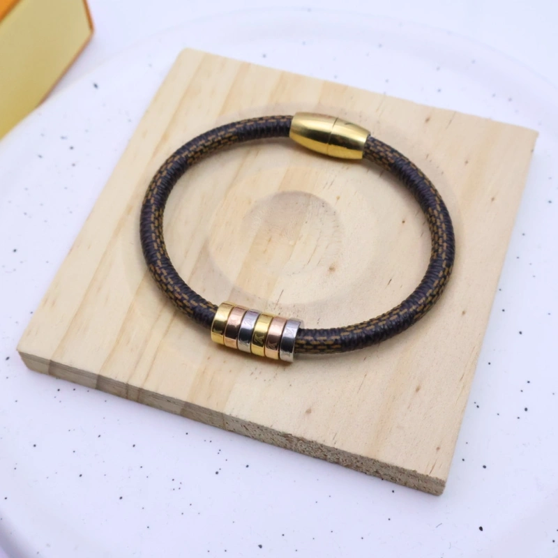 Casual Louis Vuitton Bracelets 256790
