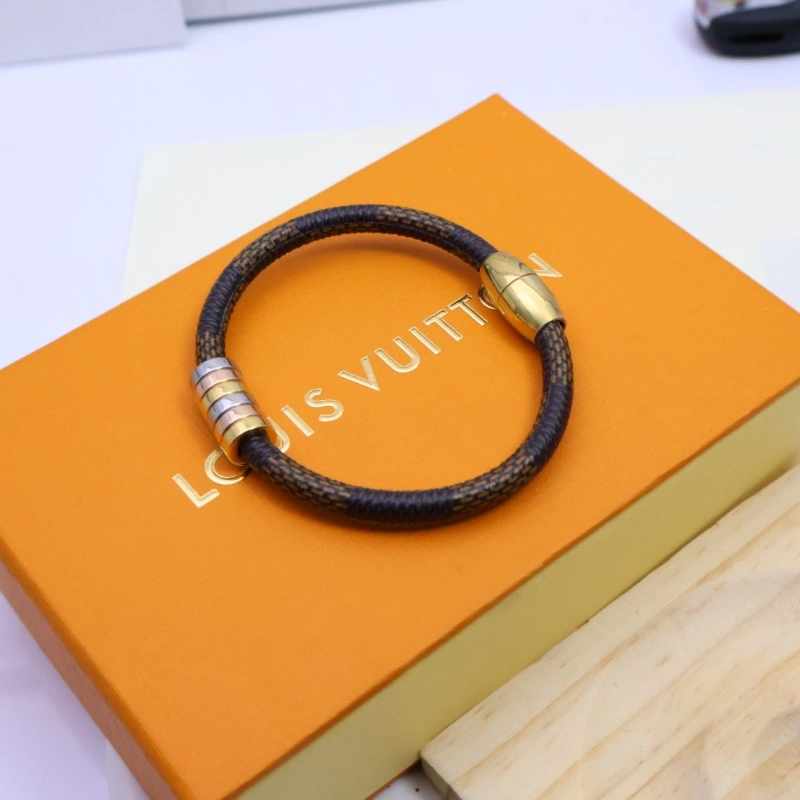 Casual Louis Vuitton Bracelets 256790