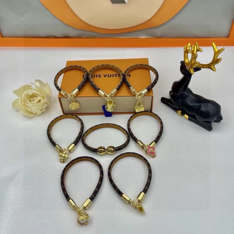 Louis Vuitton Bracelets Unisex 256801