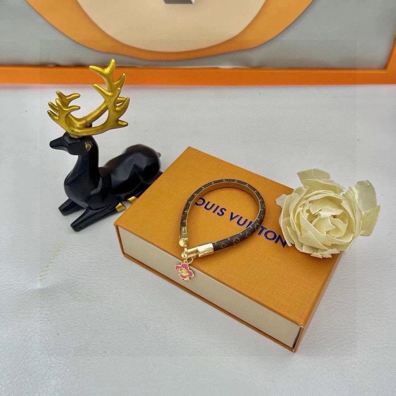 BestValue Louis Vuitton Bracelets 256796