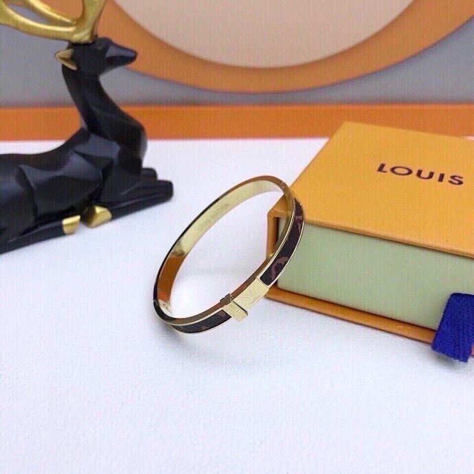 Louis Vuitton Bracelets FreshLook 256774