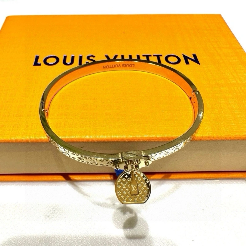 QuickDry Louis Vuitton Bracelets 256773
