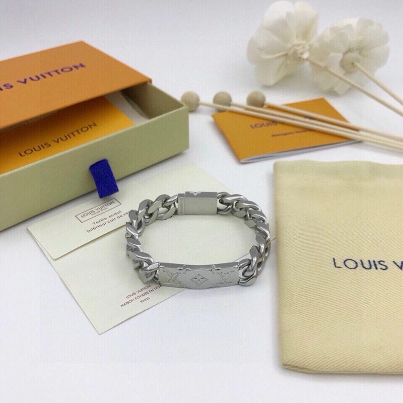 OnTrend Louis Vuitton Bracelets 256767