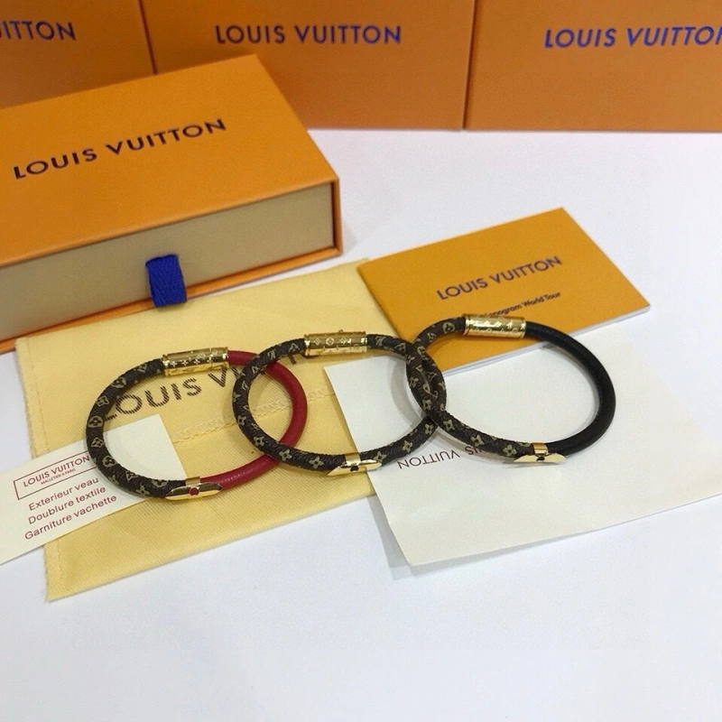Tailored Louis Vuitton Bracelets 256768