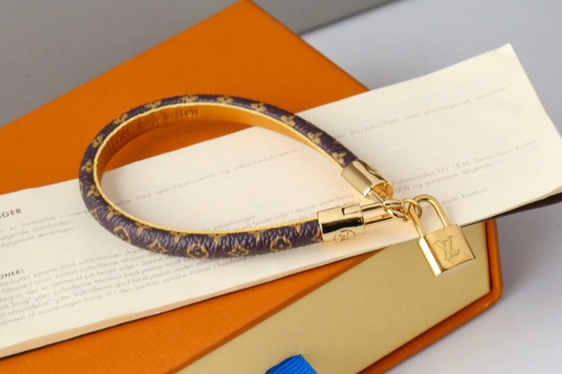 Trendsetting Louis Vuitton Bracelets 256755