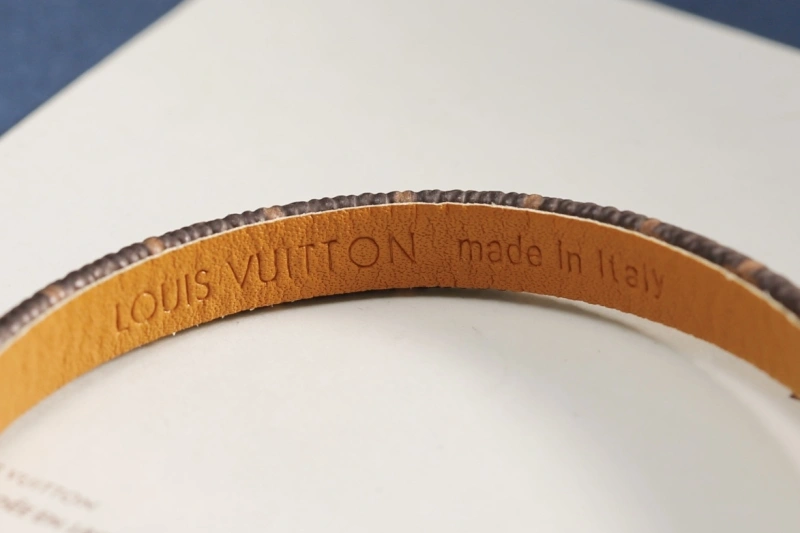 Louis Vuitton Bracelets TechFriendly 256747