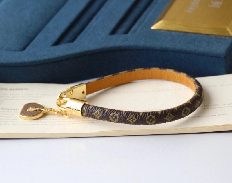 Youthful Louis Vuitton Bracelets 256743