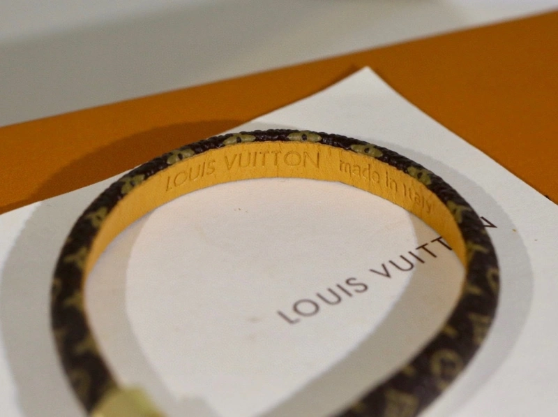 Youthful Louis Vuitton Bracelets 256743