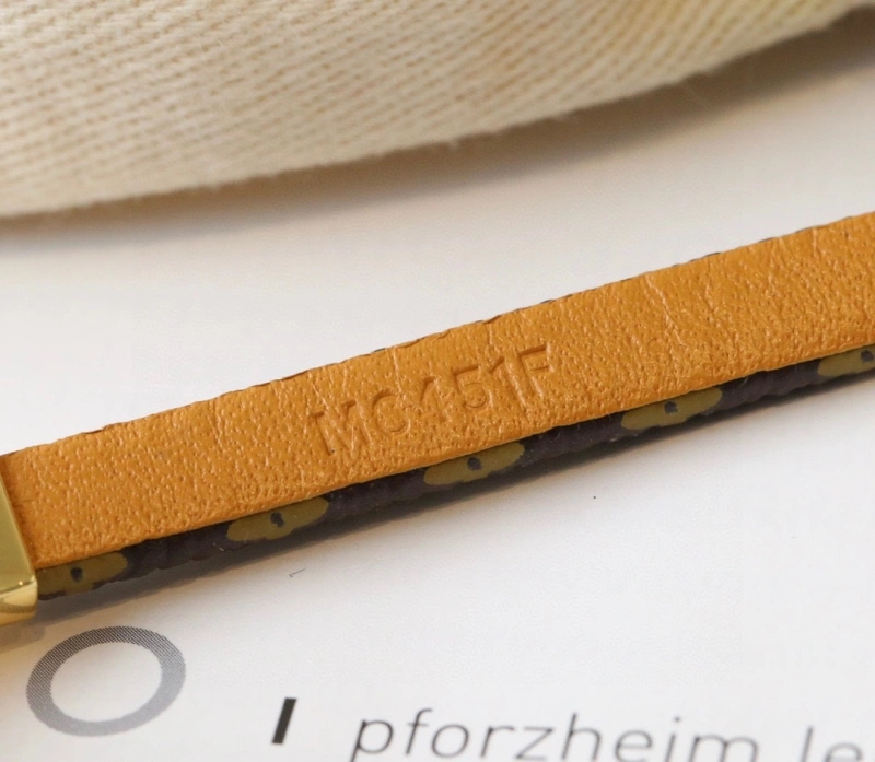 UrbanChic Louis Vuitton Bracelets 256760