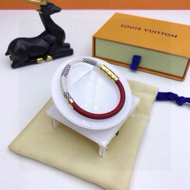 Louis Vuitton Bracelets OnTrend 256761