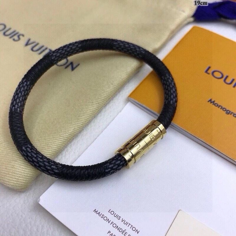 Functional Louis Vuitton Bracelets 256705
