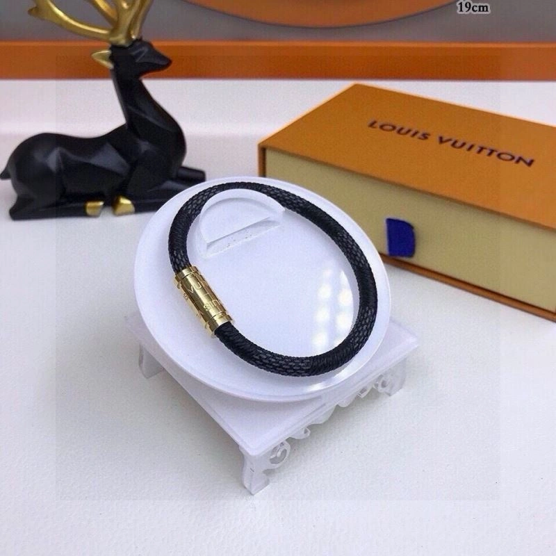 Functional Louis Vuitton Bracelets 256705