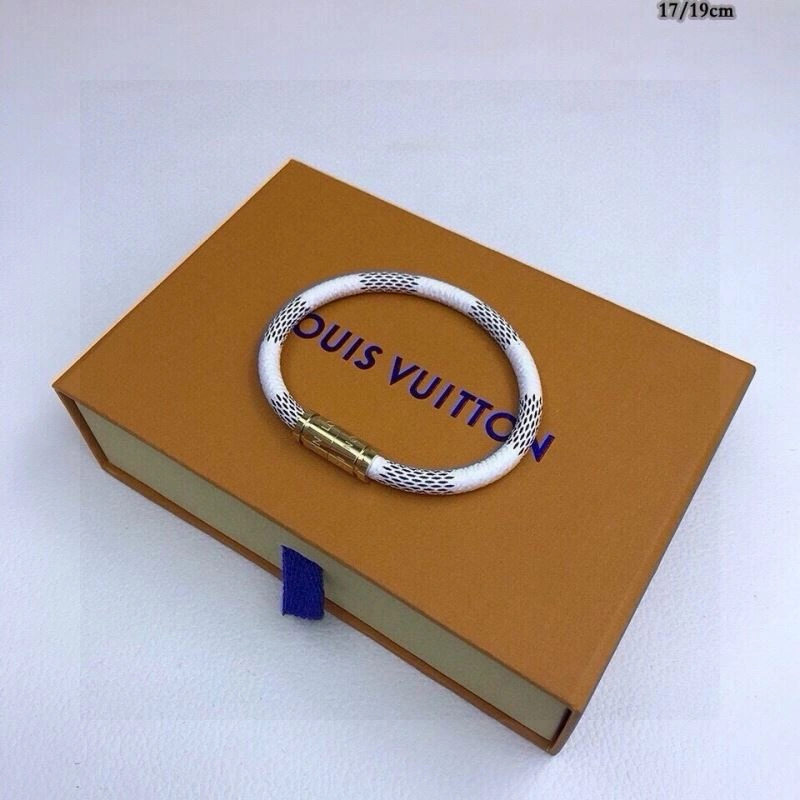 Tailored Louis Vuitton Bracelets 256699