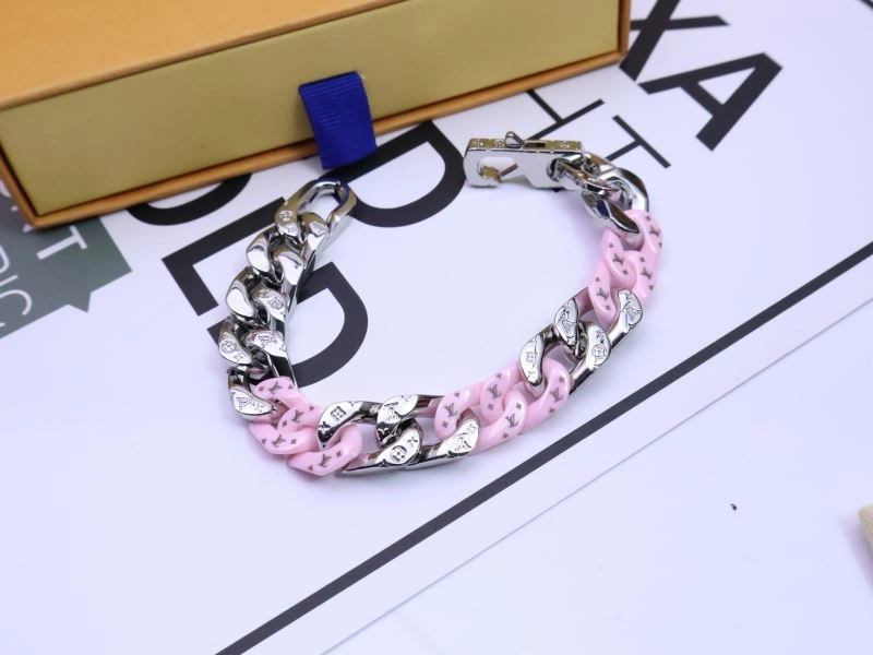 Unisex Louis Vuitton Bracelets 256689