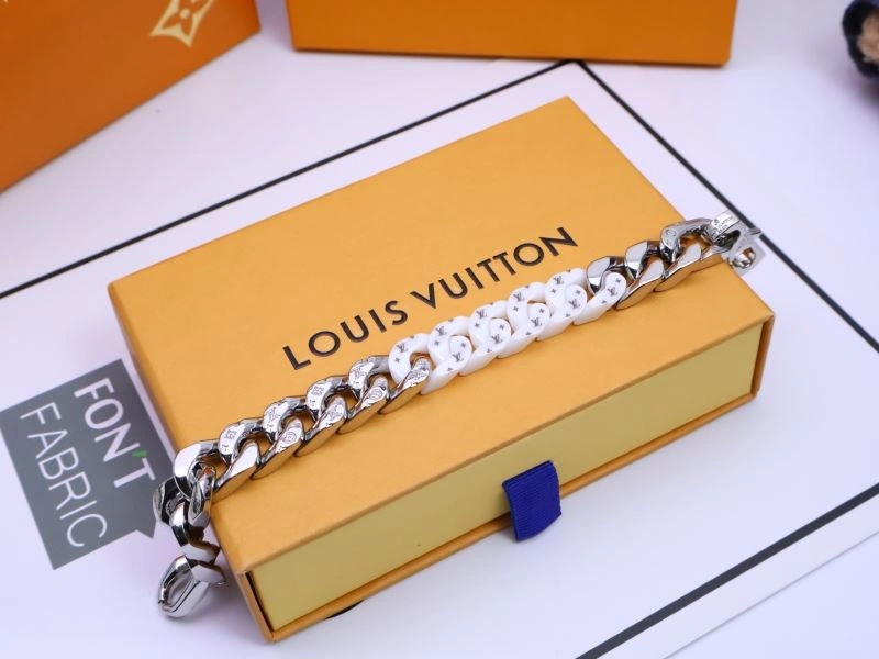 Casual Louis Vuitton Bracelets 256692