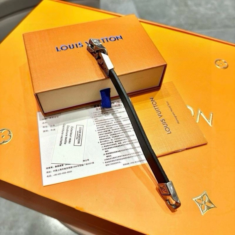 Louis Vuitton Bracelets Tailored 256683