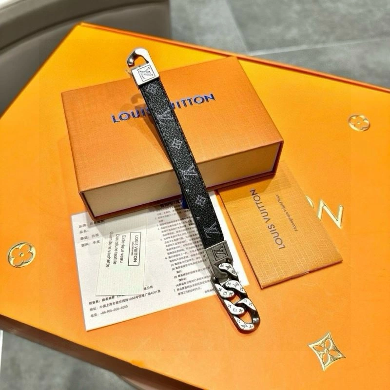 Louis Vuitton Bracelets Tailored 256683