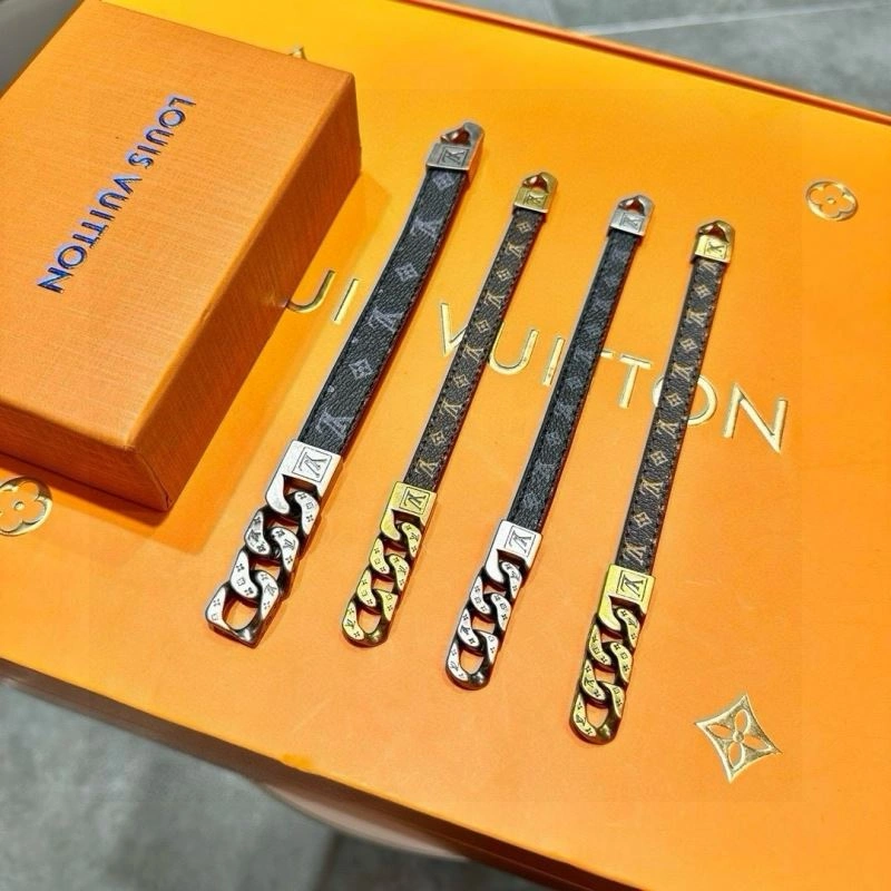 Louis Vuitton Bracelets Trendsetting 256679