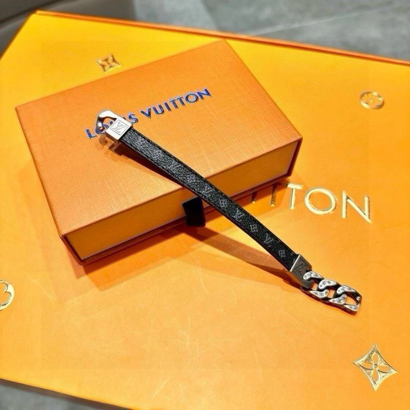 Louis Vuitton Bracelets Soft 256675