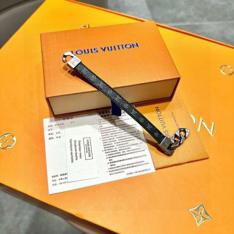 Louis Vuitton Bracelets Soft 256675