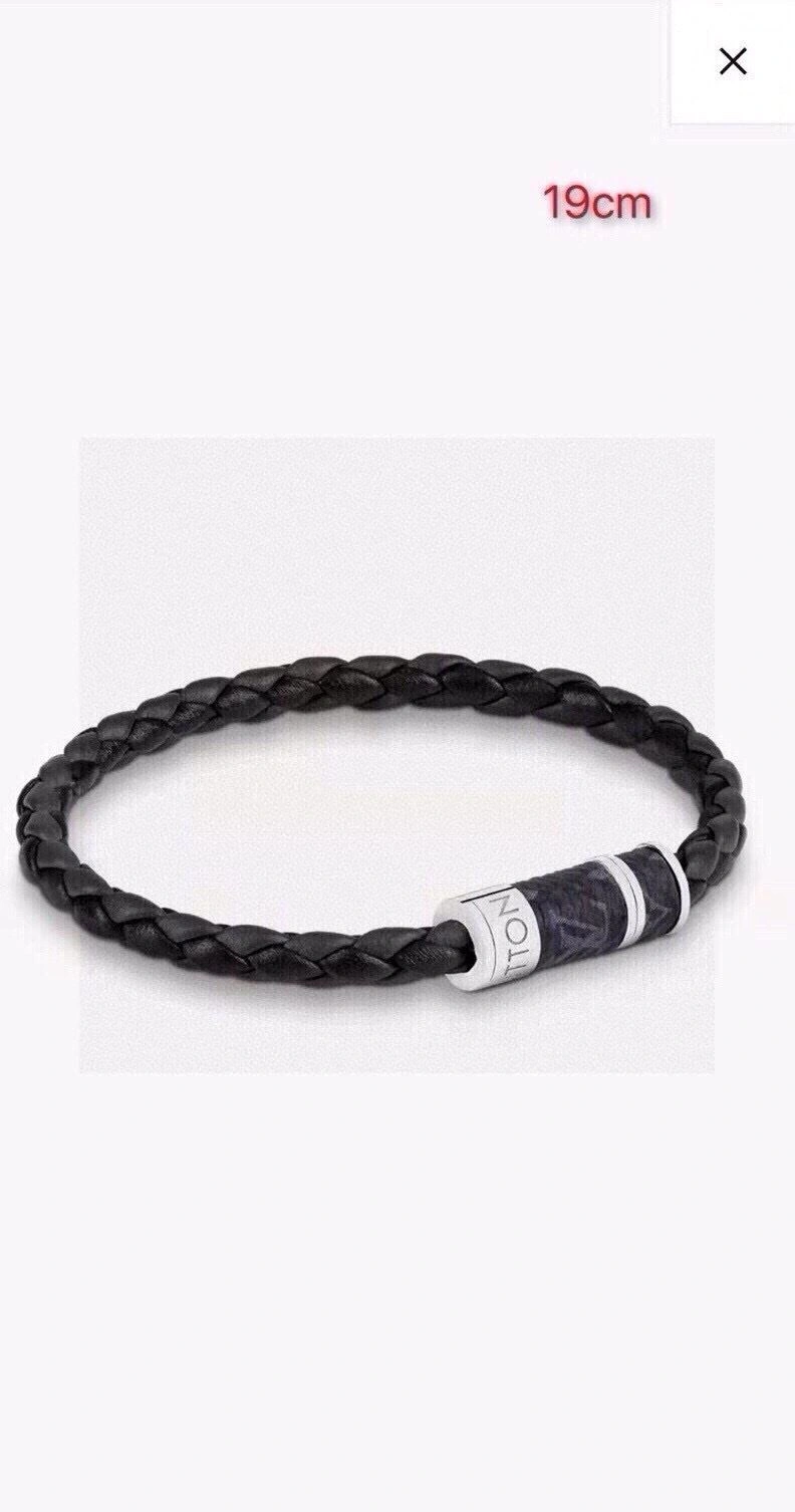 Trendsetting Louis Vuitton Bracelets 256669