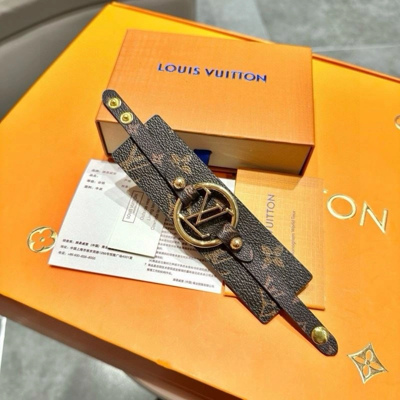 SoftTouch Louis Vuitton Bracelets 256654
