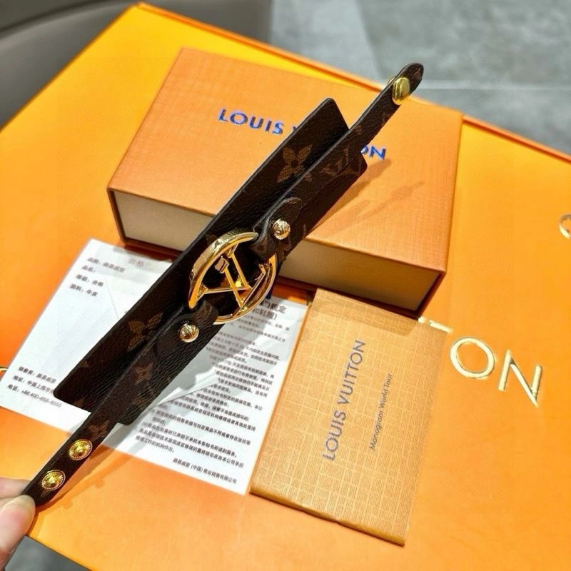 SoftTouch Louis Vuitton Bracelets 256654