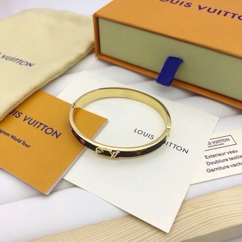 Louis Vuitton Bracelets StreetReady 256655