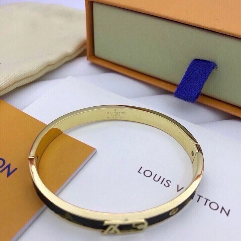 Louis Vuitton Bracelets StreetReady 256655
