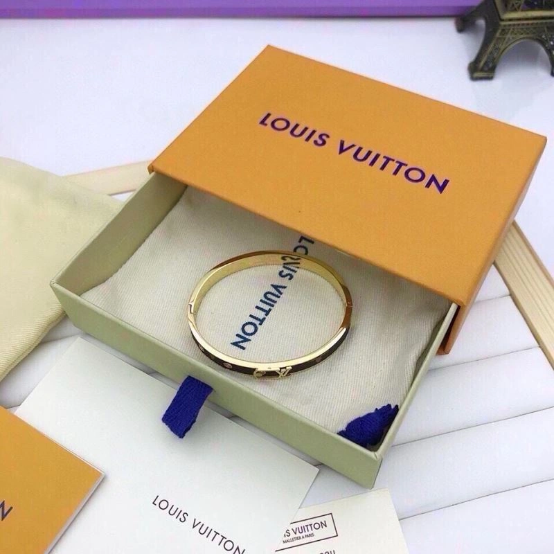 Louis Vuitton Bracelets StreetReady 256655
