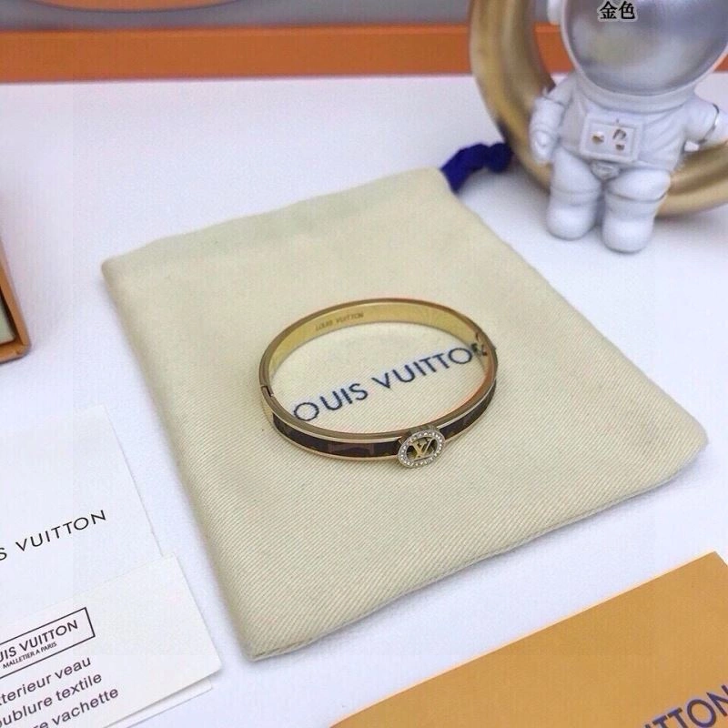 Louis Vuitton Bracelets Reliable 256653
