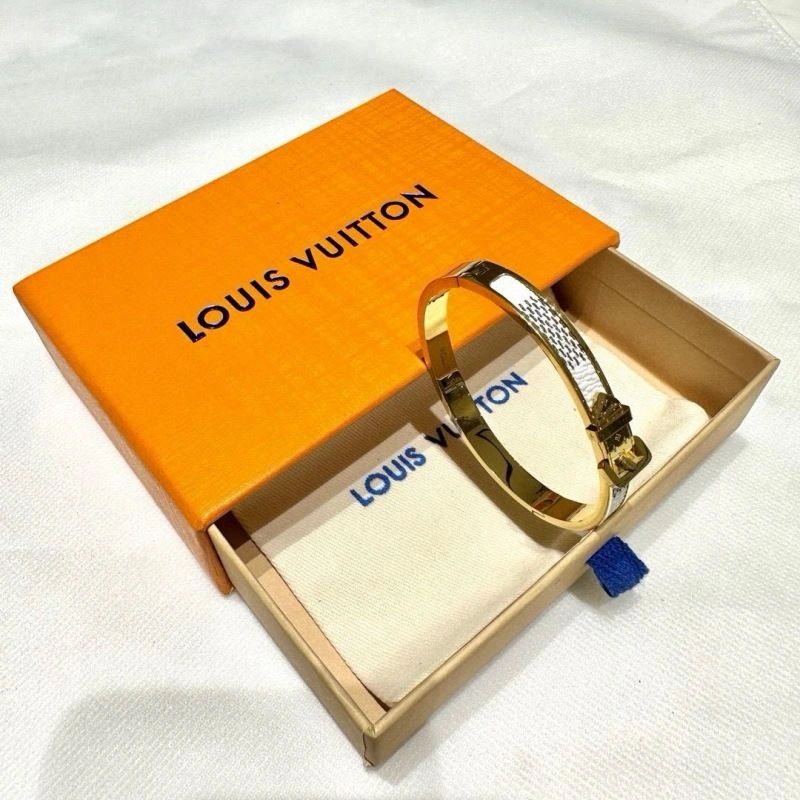 Louis Vuitton Bracelets Sophisticated 256668