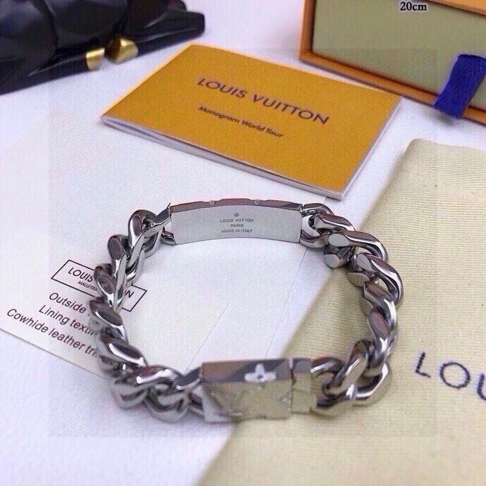 Louis Vuitton Bracelets EyeCatching 256688