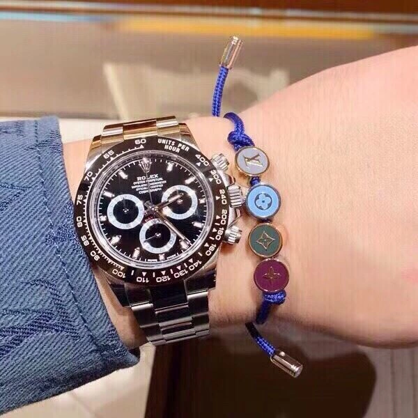 Trendsetting Louis Vuitton Bracelets 256647